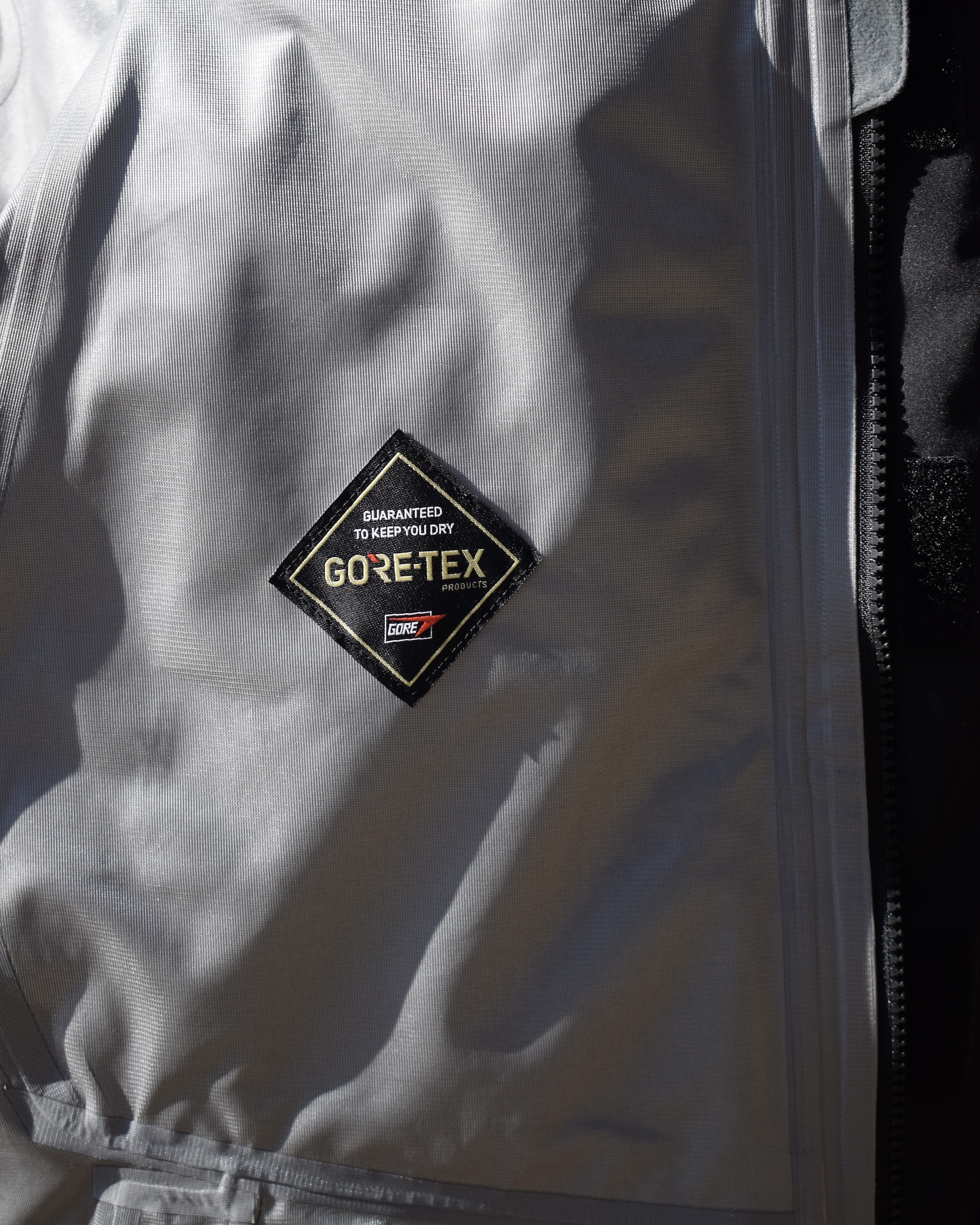 いよいよ明日、2025年初売りです!! | the Apartment