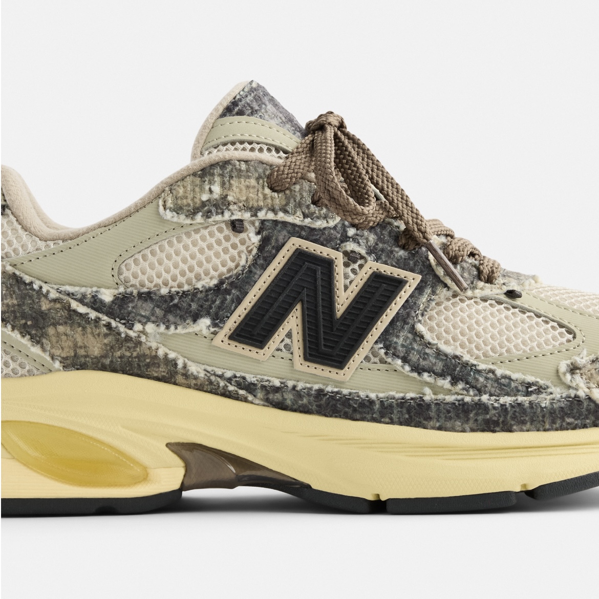 U2010JG1 | the Apartment