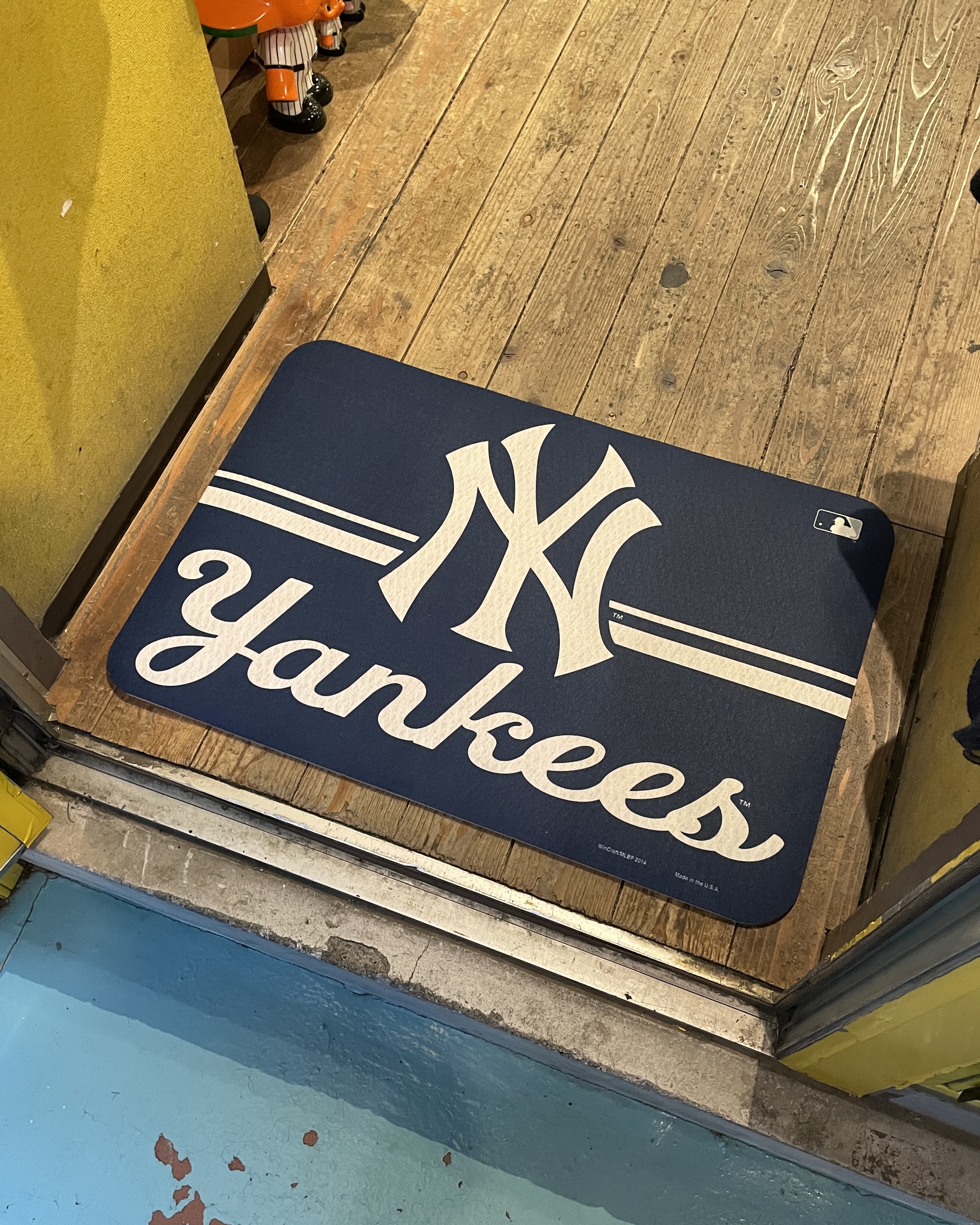 theapartment ラグ NEW YORK'S FUN GOODS!!! | the Apartment