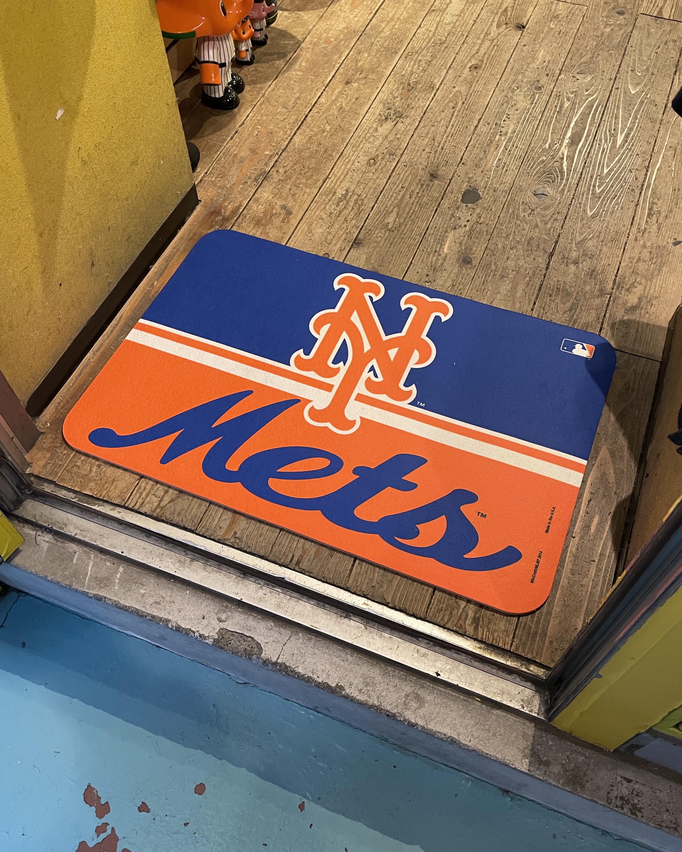 NEW YORK'S FUN GOODS!!! | the Apartment