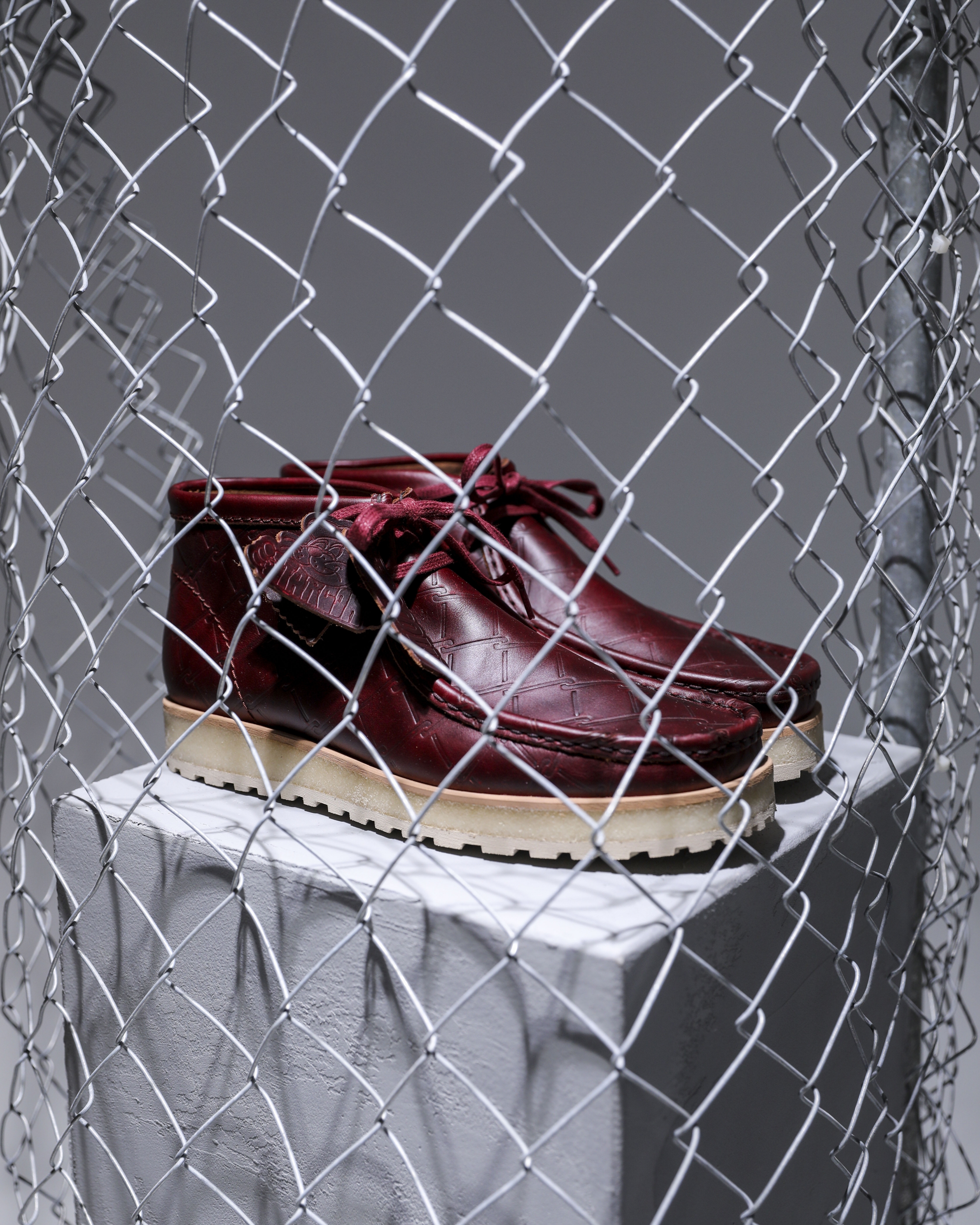 CLARKS ORIGINALS × STARCOW | the Apartment