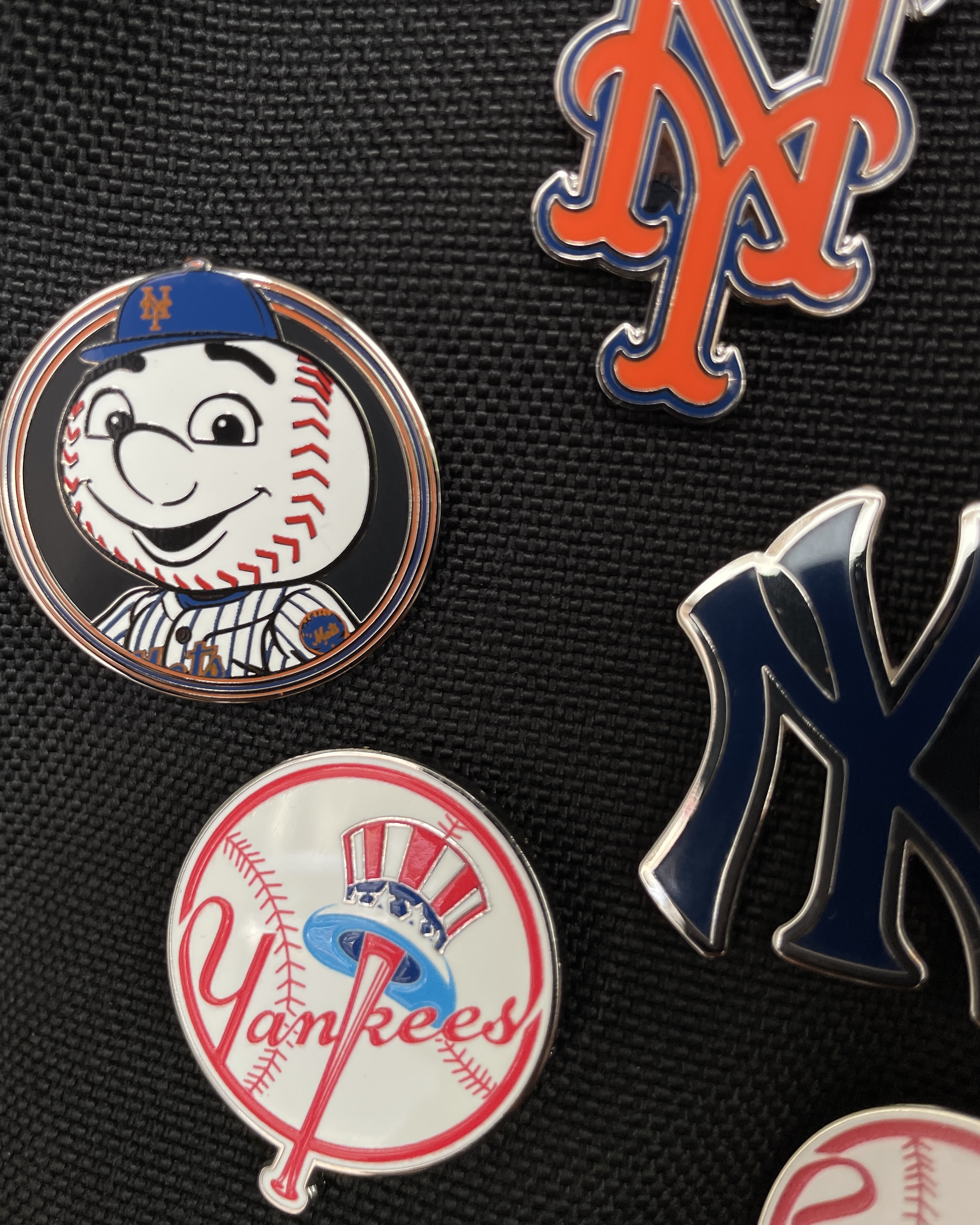 Yankees vs Mets | the Apartment