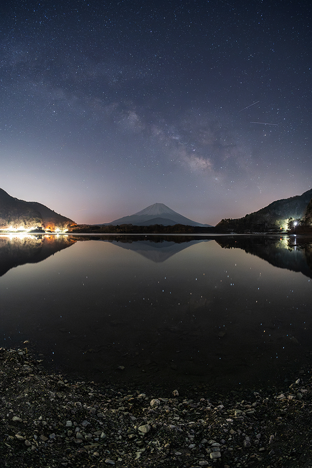 星の風景 精進湖の逆さ富士と天の川 | 星空のある風景写真BLOG ～眠りたく