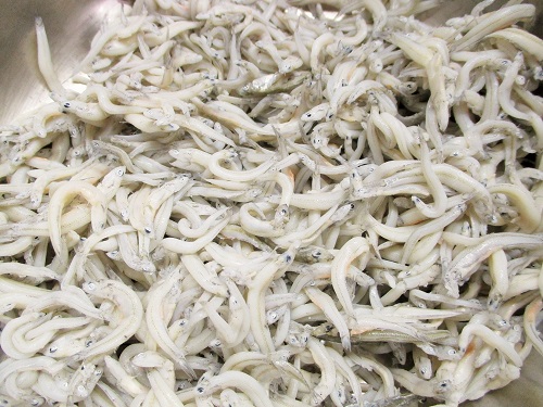 2018年4月14日(土)やまかけ しらすのサラダ ビビンバ ザーサイ えだまめ | 食べたものを記録しています。