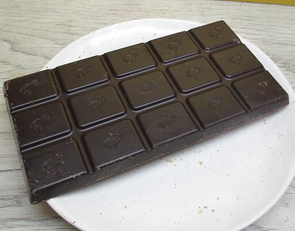 The European CHOCOLATE 70％ DARK　100g／128円（税込）