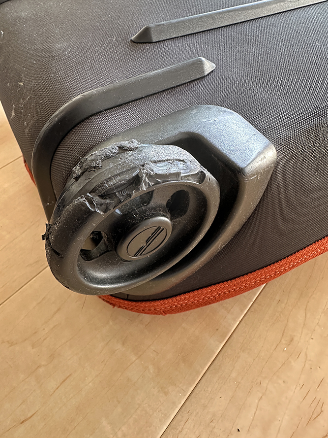 10月の京都：PATAGONIA TRANSPORT ROLLER 35L | 経験デザイン研究所