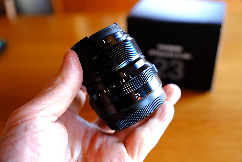 FUJINON XF23mmF2 R WRを手放してXF23mmF2.8 R WR を購入 | 経験