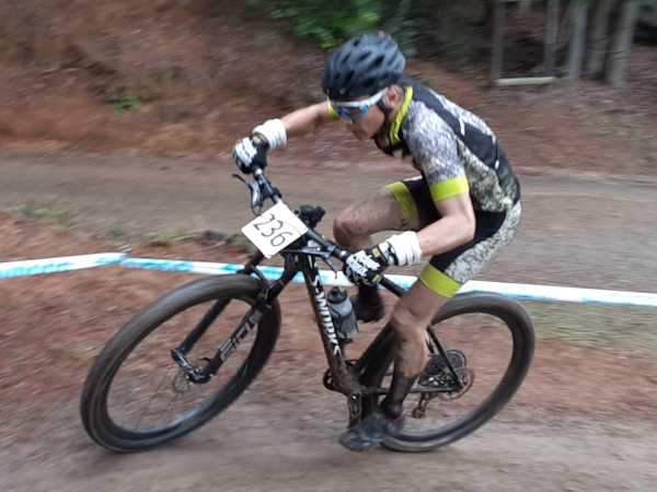 【激レア最終価格!!】 各サイズ別柄 山賊マウンテン デルタス 別注 derutas（デルタス） | サンゾクマウンテン