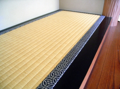 龍鬢(りゅうびん) 本大和級 36×25cm 天然い草龍鬢表（りゅうびんおもて） | ミニ畳専門店 長南畳店