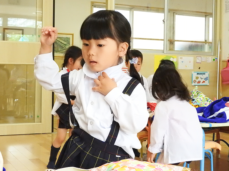 小学生体育着替え 年少、初めての体操服着替え - 20150507_578955.jpg
