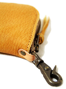 【090】スペシャル手彫りティンシャ アスタマンガルXＬ⌘ケース付⌘【送料無料】 Gamakatsu がまかつ/Gamakatsu 受けタモカバー 四ツ折(BLACK